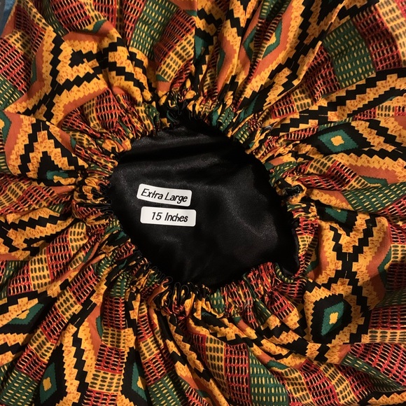 Bonnet - Picture 3 of 16